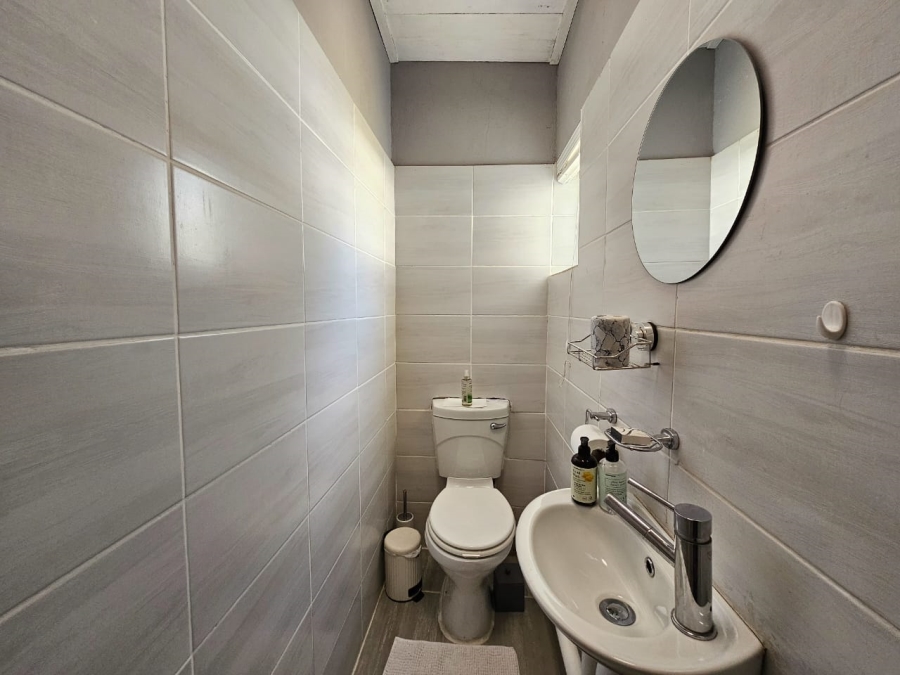3 Bedroom Property for Sale in Dan Pienaar Free State